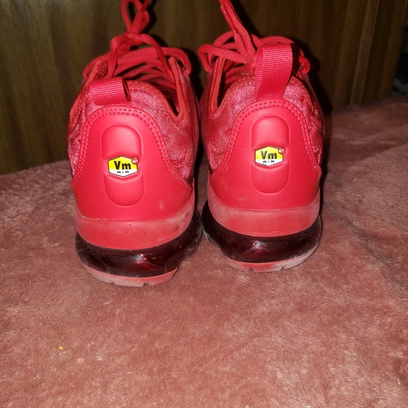 Nike vapormax plus triple red - Picture 2 of 8